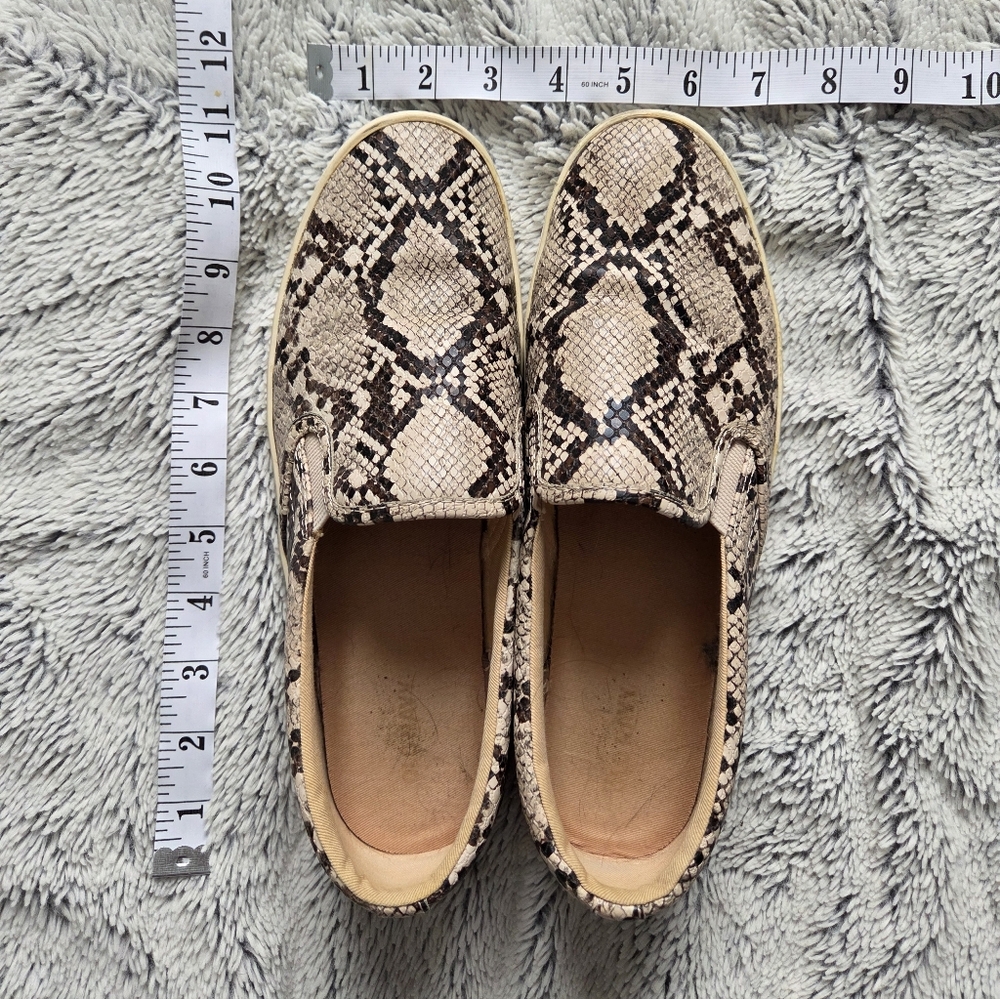 Old Navy Snakeskin Pattern Slip-On Sneakers - Picture 3 of 6